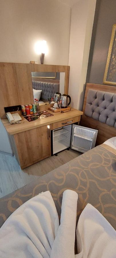 Paris Hotel Cafe Restaurant Stambuł Zewnętrze zdjęcie